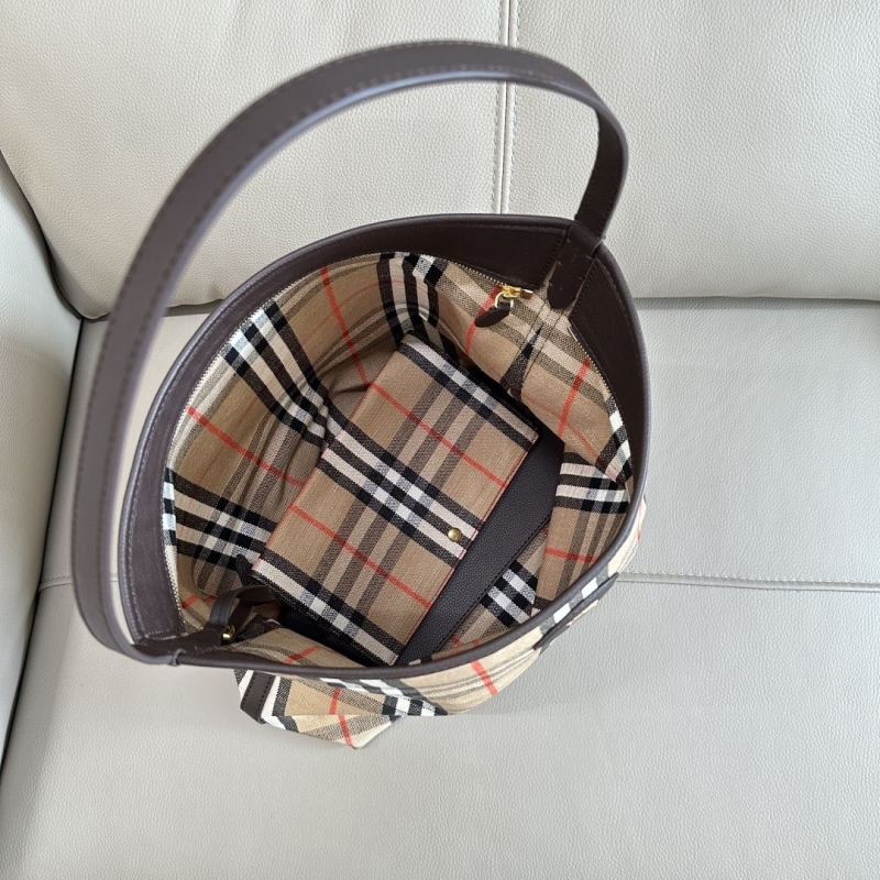 Bv*b*rry hobo bags